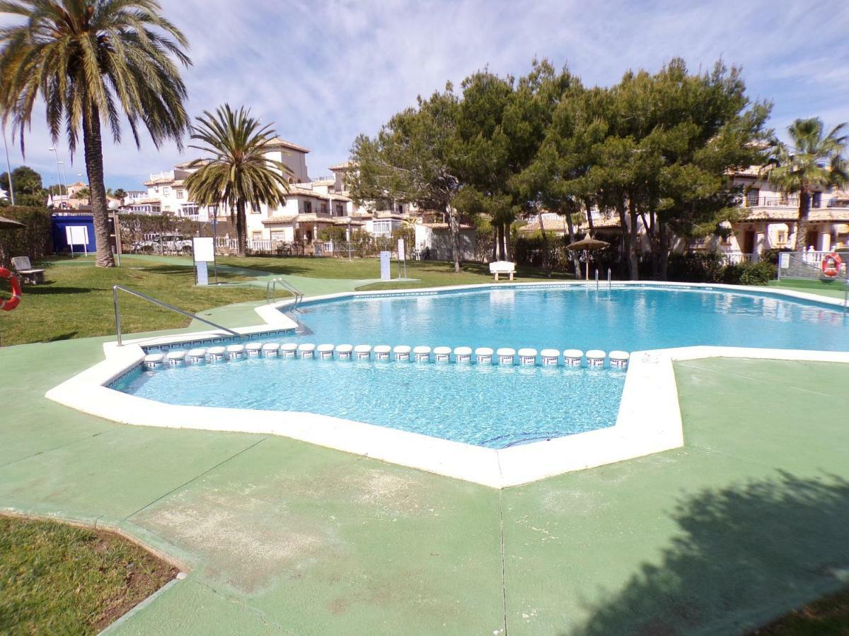 Pinada Golf Resort, Calle Chile Orihuela Luaran gambar