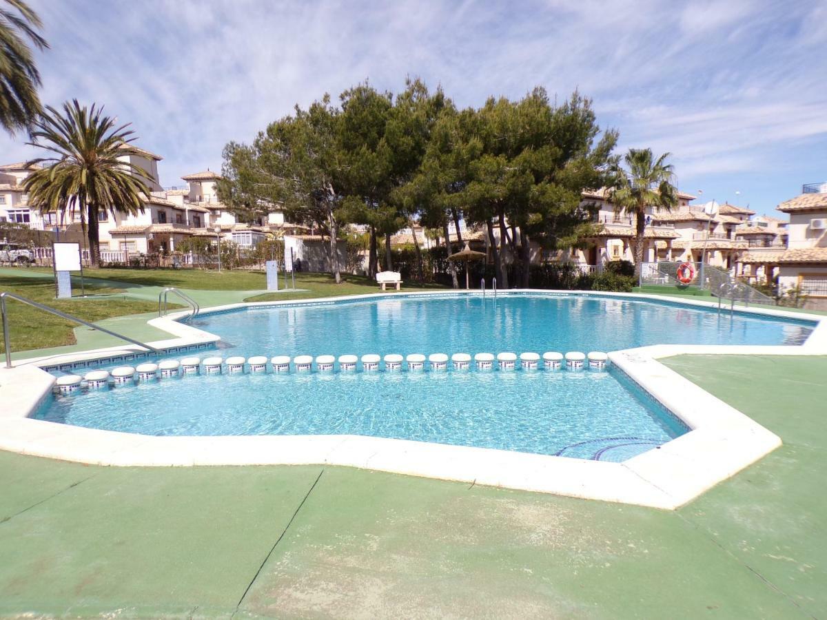 Pinada Golf Resort, Calle Chile Orihuela Luaran gambar